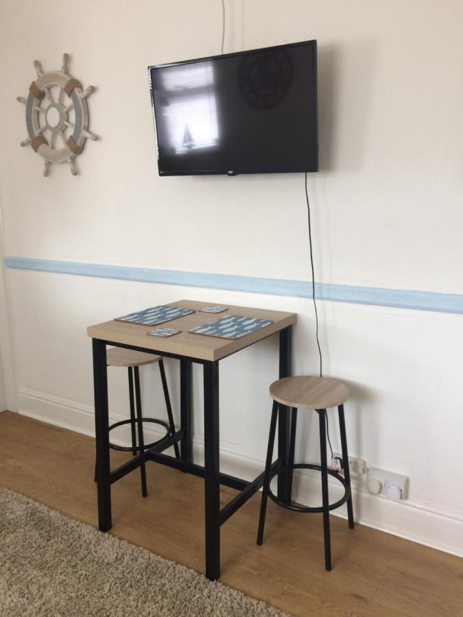 Lovely Little Flat By The Sea In Cleethorpes Eksteriør billede