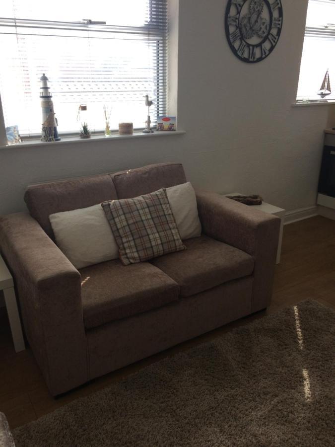 Lovely Little Flat By The Sea In Cleethorpes Eksteriør billede
